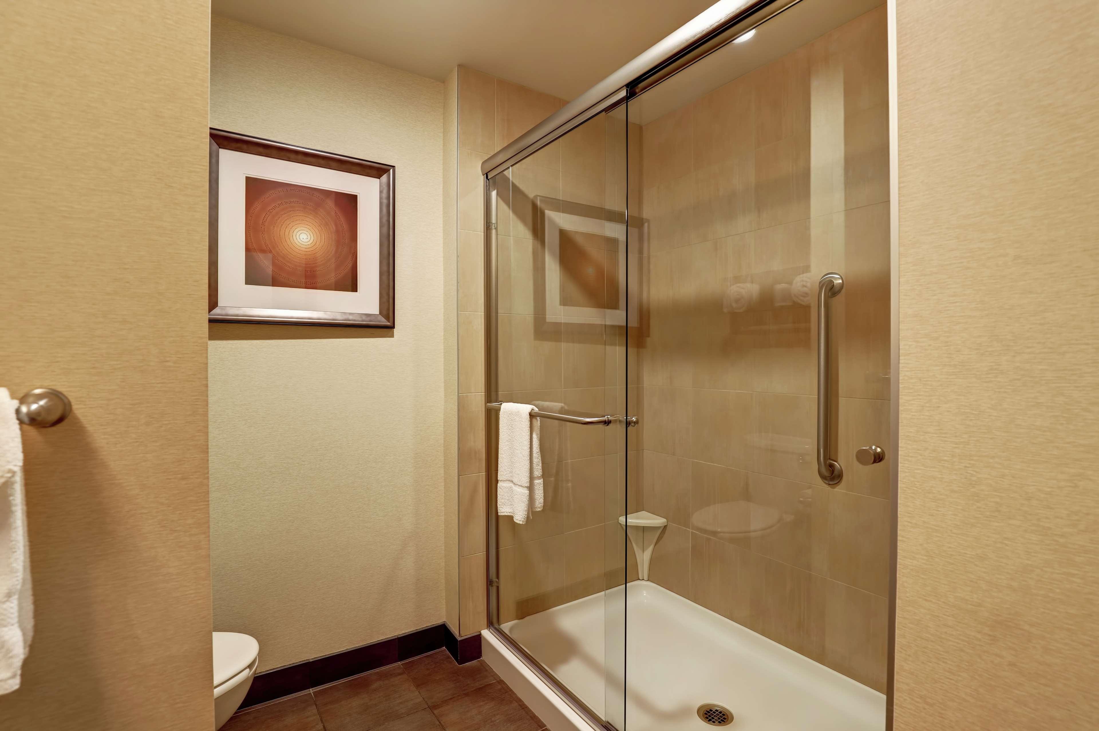Hampton Inn By Hilton Chilliwack Exteriör bild
