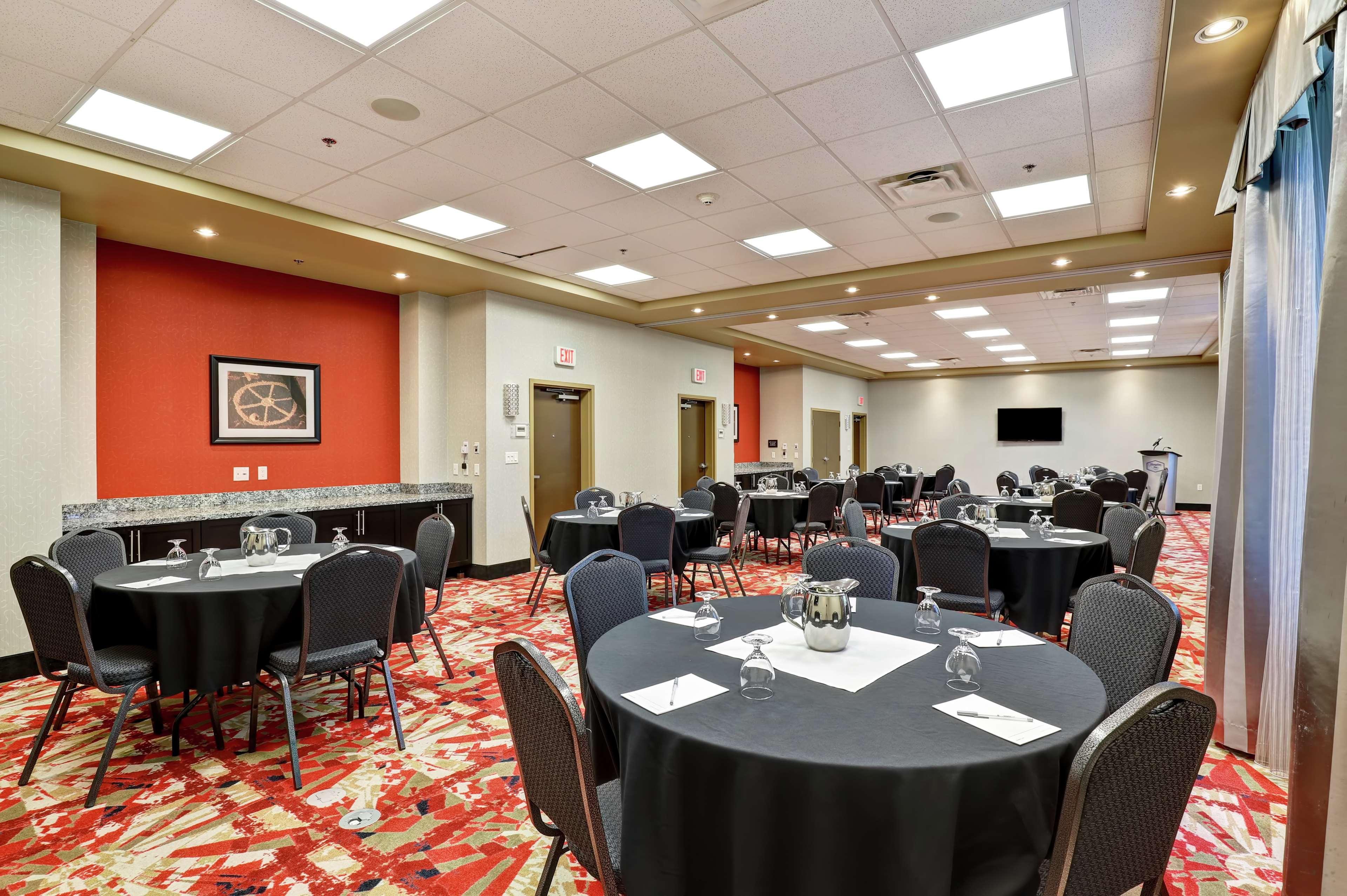 Hampton Inn By Hilton Chilliwack Exteriör bild